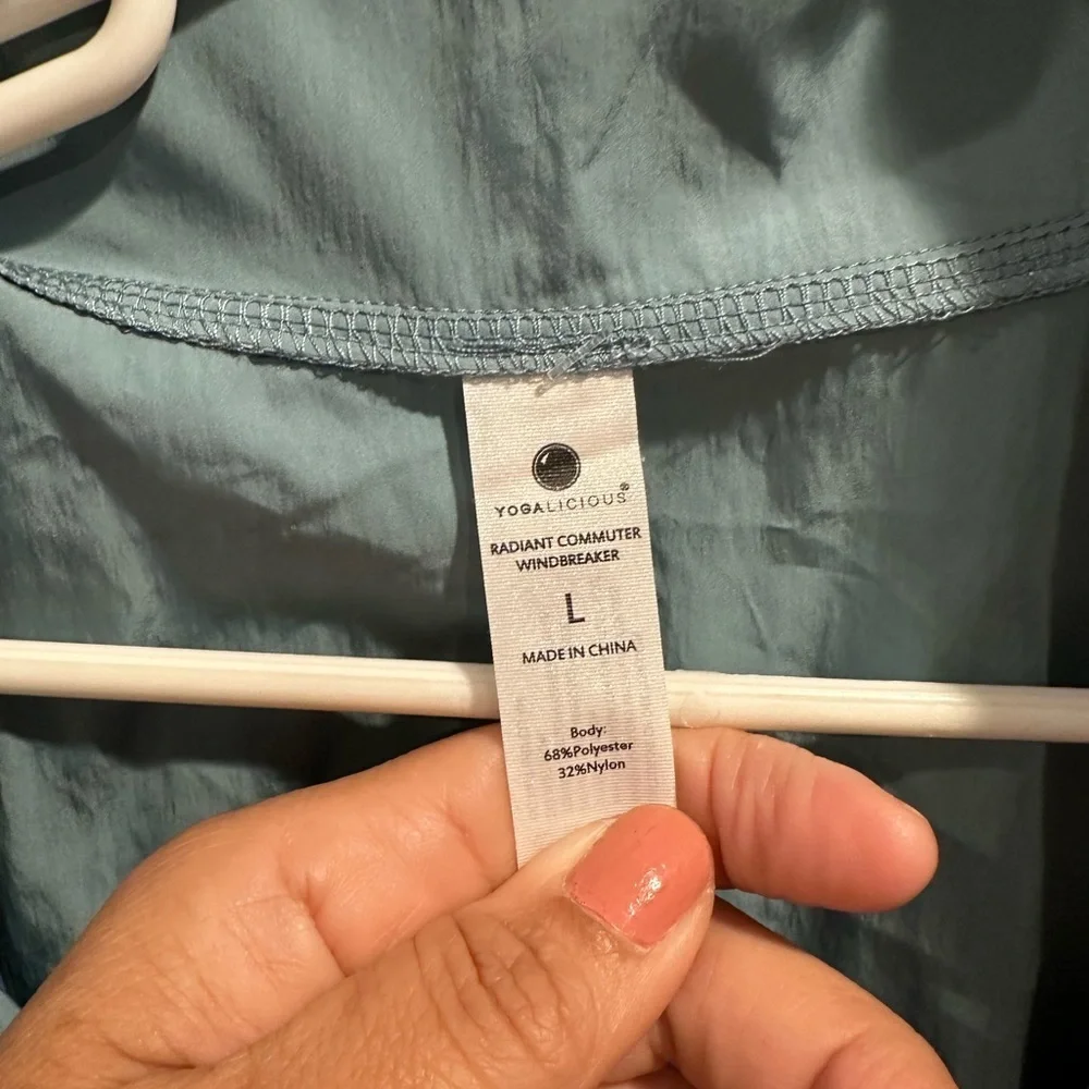 Yogalicious Sea Green Utility Jacket woman size L - Picture 3 of 6